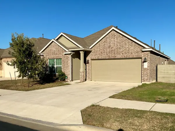 105 Blue Blaze TRL, Georgetown, TX 78628