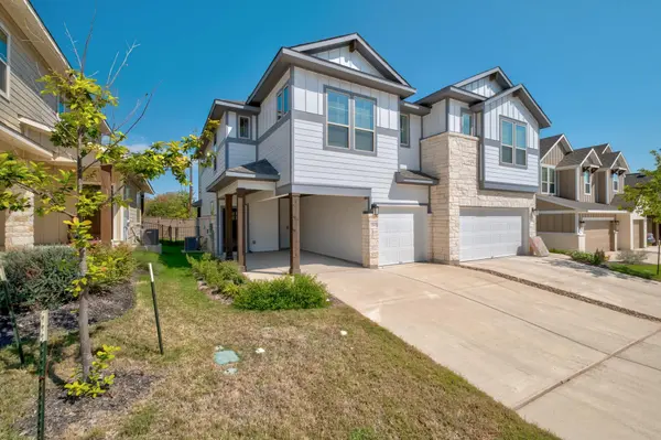 2204A Cornfield DR, Pflugerville, TX 78660