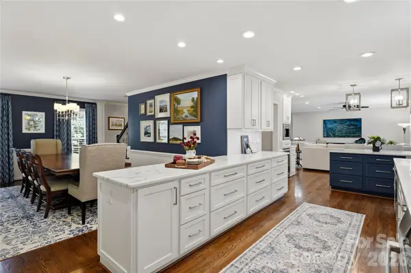 1249 Ashley Creek DR, Matthews, NC 28105
