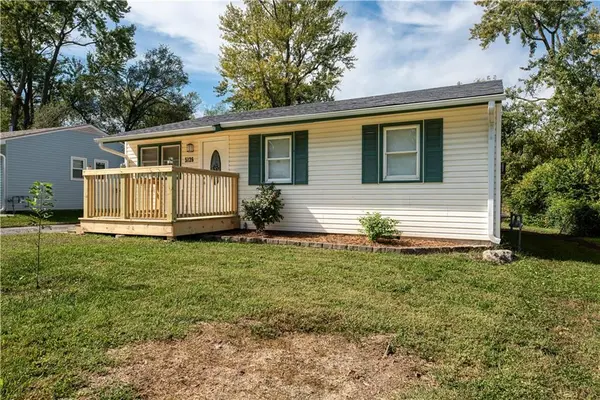 5126 N Corrington AVE, Kansas City, MO 64119