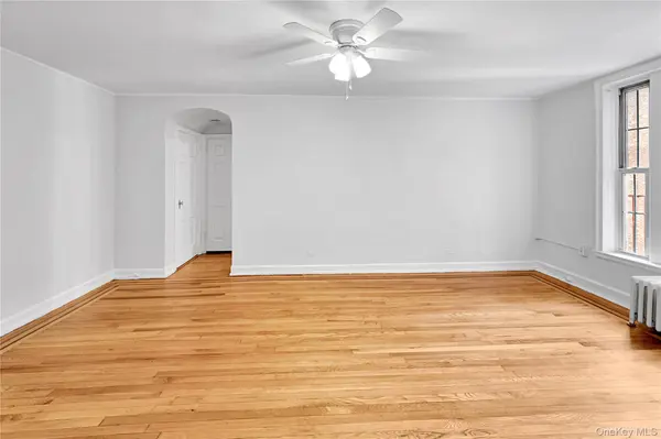 208 Centre AVE #3K, New Rochelle, NY 10805