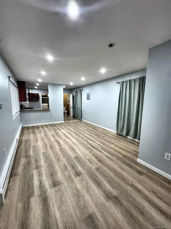 9714 130th ST, Richmond Hill S., NY 11419