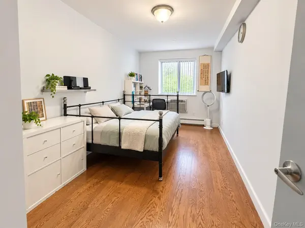 7836 46th AVE #3D, Elmhurst, NY 11373