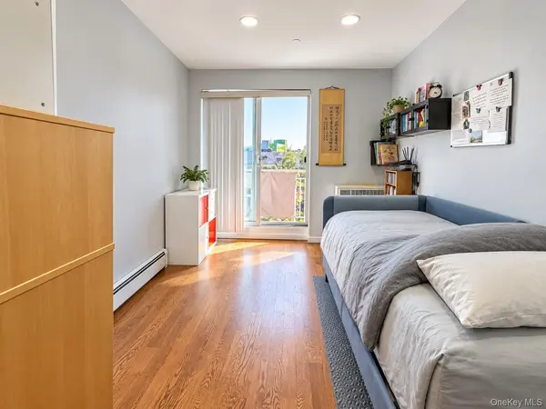 7836 46th AVE #3D, Elmhurst, NY 11373