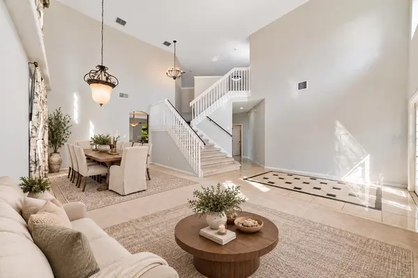 1557 AMARYLLIS CIR, Orlando, FL 32825