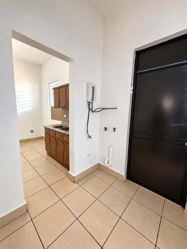 #46 CALLE LEON APTO #2, Ponce, PR 00730