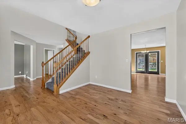 1212 Konert Valley DR, Fenton, MO 63026