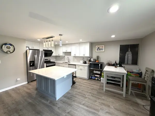 Address not disclosed, Palos Hills, IL 60465