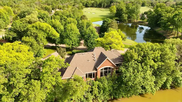 18083 Bearpath TRL, Eden Prairie, MN 55347