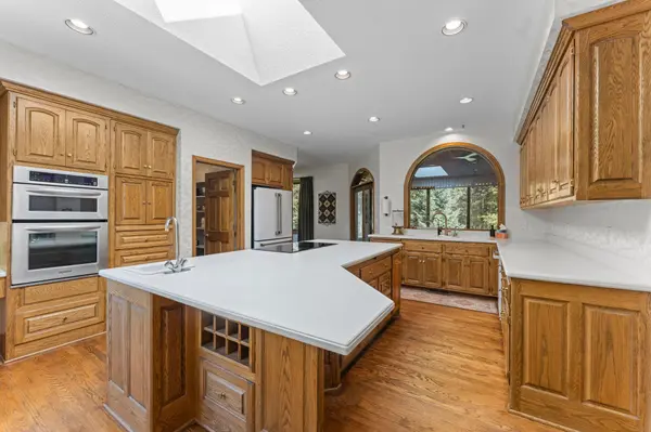 4771 Juniper Ridge CIR NW, Ramsey, MN 55303