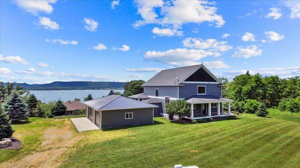 W12420 State Highway 35, Stockholm, WI 54769
