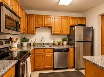 7200 Cahill RD #106, Edina, MN 55439