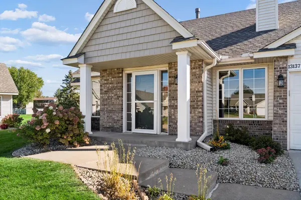 13137 Rose ST NW, Coon Rapids, MN 55448