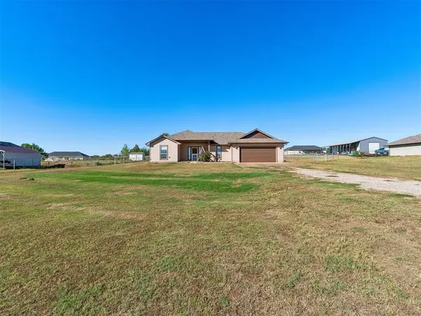 1301 Hillside TER, Blanchard, OK 73010