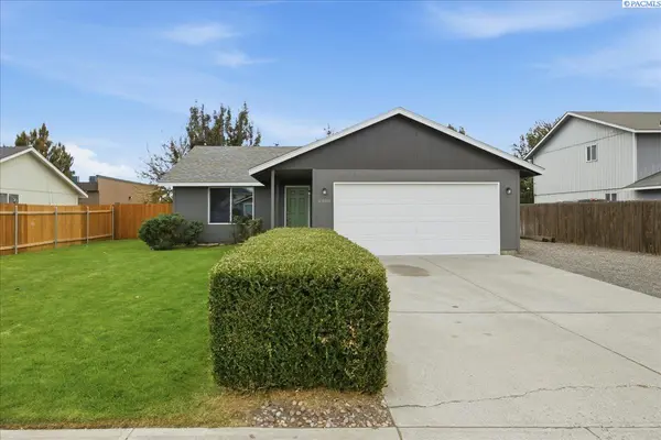 6408 Fenway Dr, Pasco, WA 99301