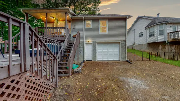 613 Cedarhill Ct, Antioch, TN 37013