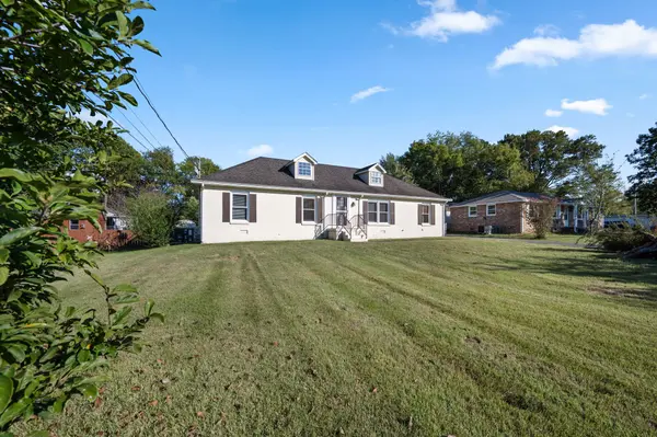 420 Ross Dr, Smyrna, TN 37167