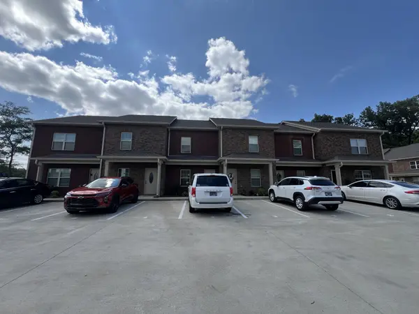 550 Peachers Mill Rd #B3, Clarksville, TN 37042