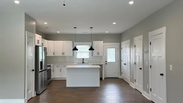 2506 Villa Dr #NW #1, Cleveland, TN 37312