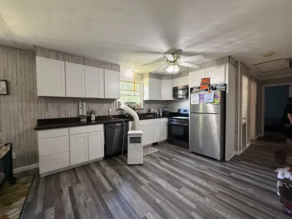 749 Oakland Dr, New Johnsonville, TN 37134