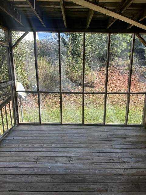 544 Urbane Rd #NE, Cleveland, TN 37312