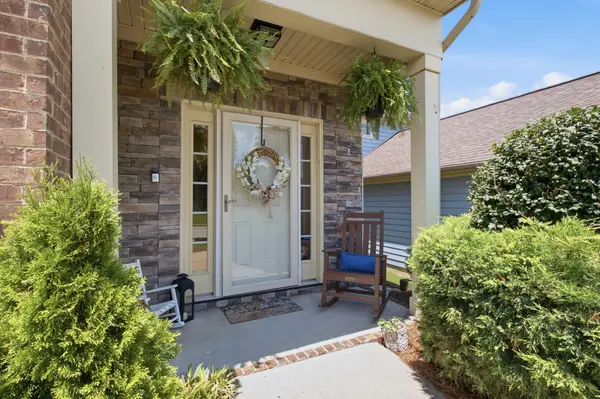 5001 Hemlock Ct, Spring Hill, TN 37174