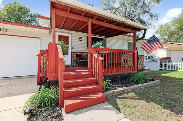 313 N Sunnyside Rd, Haysville, KS 67060