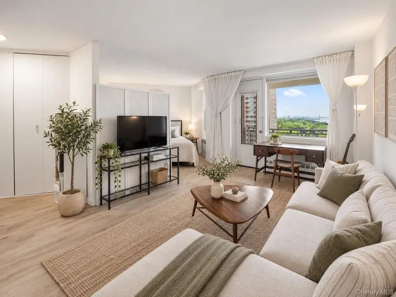 5900 Arlington AVE #10R, Bronx, NY 10471