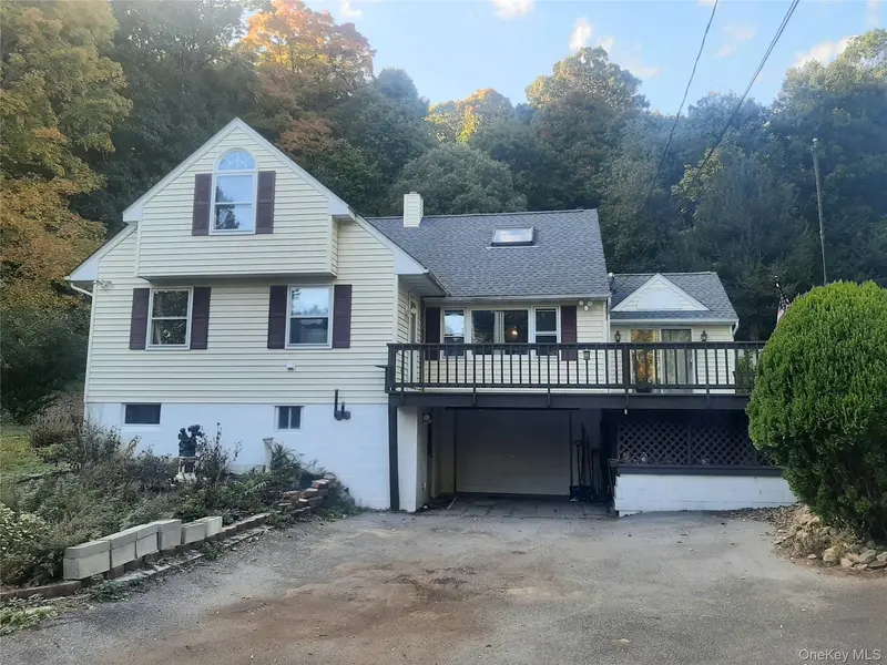 384 Cedar Hill RD, Fishkill, NY 12524