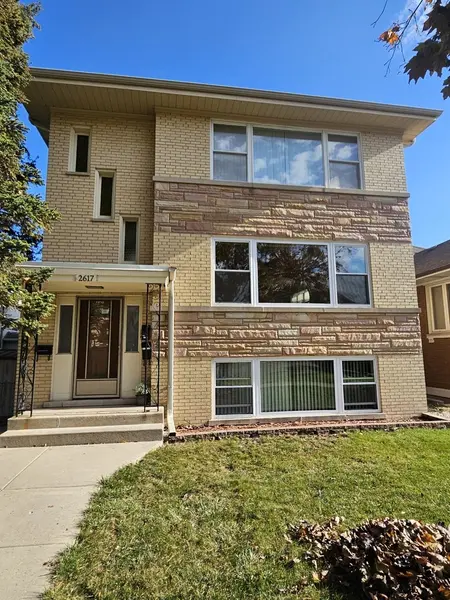 2617 N 74th CT #3, Elmwood Park, IL 60707