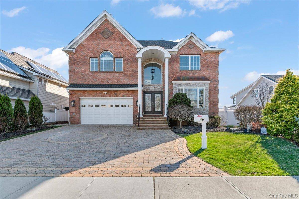 79 Fairwater AVE, Massapequa, NY 11758