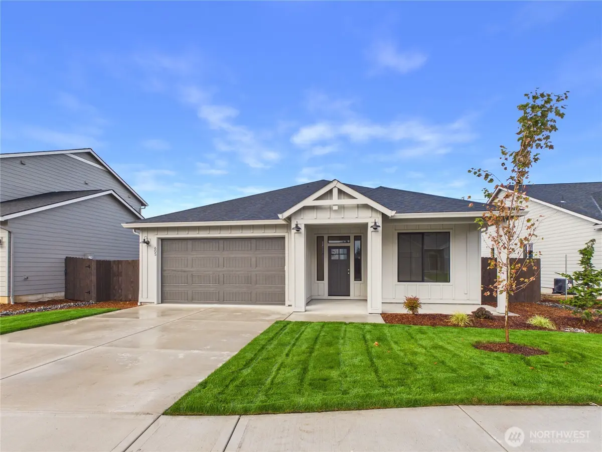 605 Powell AVE, Winlock, WA 98596