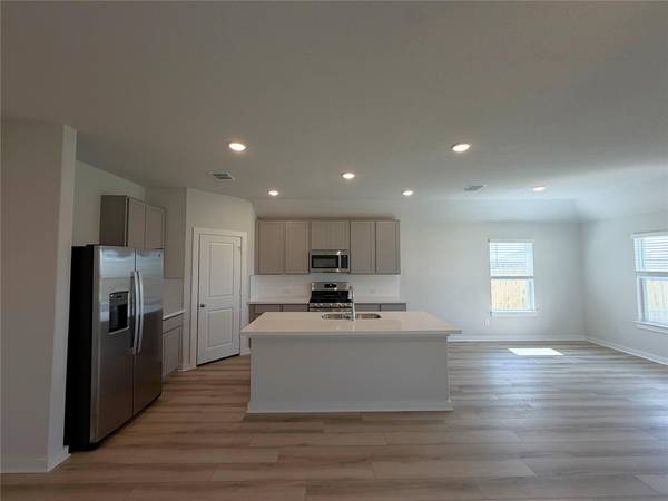 312 Hazy View RD, San Marcos, TX 78666