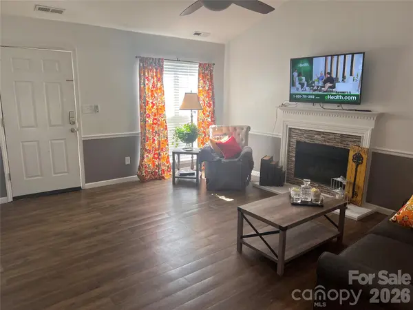 4102 Carolina Pointe CT, Concord, NC 28027