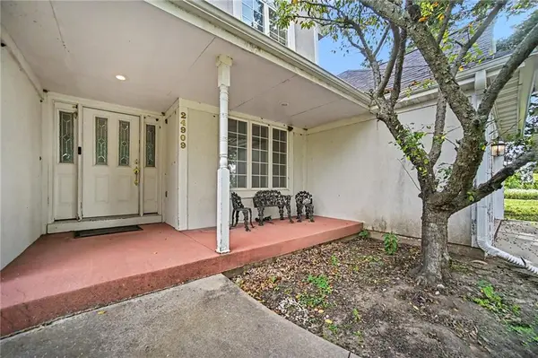 24909 E Blue Mills RD, Independence, MO 64058