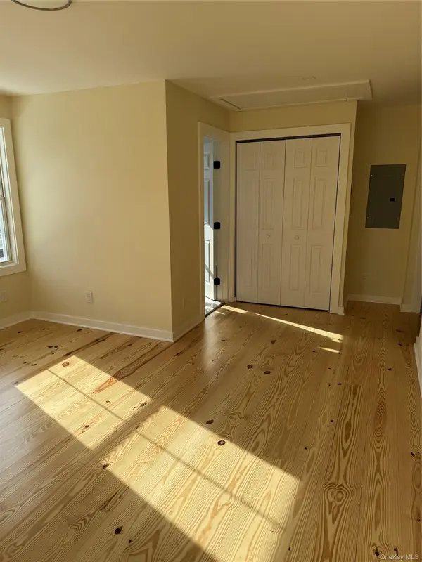 14 Orchard ST #2, Warwick, NY 10990