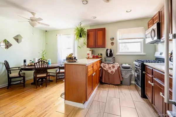3933 Wilder AVE, Bronx, NY 10466