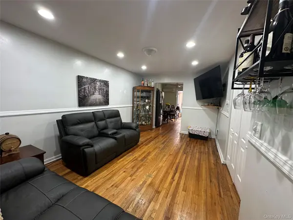 3933 Wilder AVE, Bronx, NY 10466