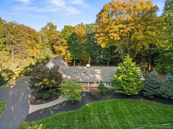 27 Mayer DR, Suffern, NY 10901