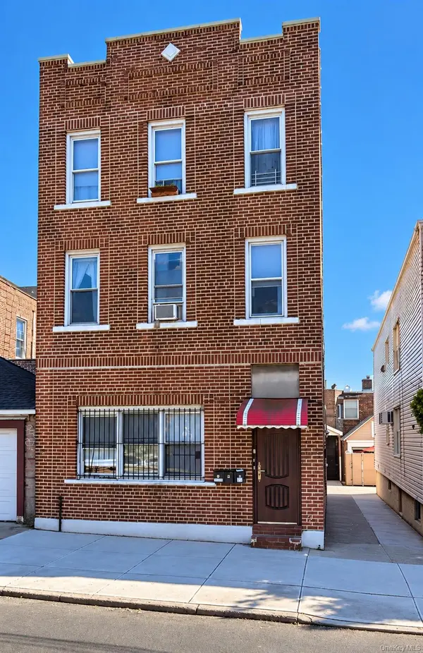 6154 55th DR, Maspeth, NY 11378
