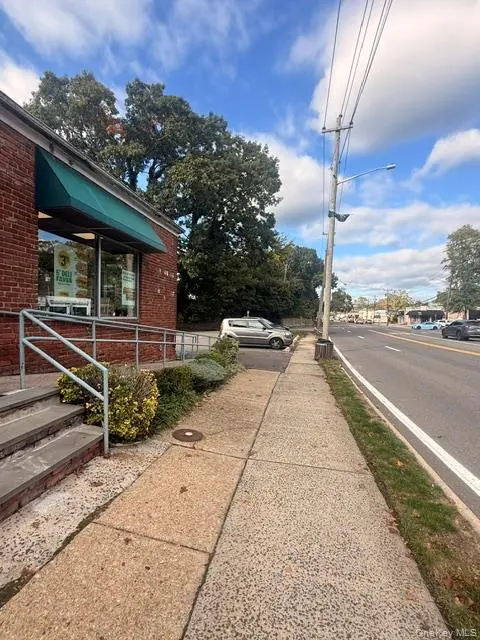 1185 Willis AVE, Albertson, NY 11507