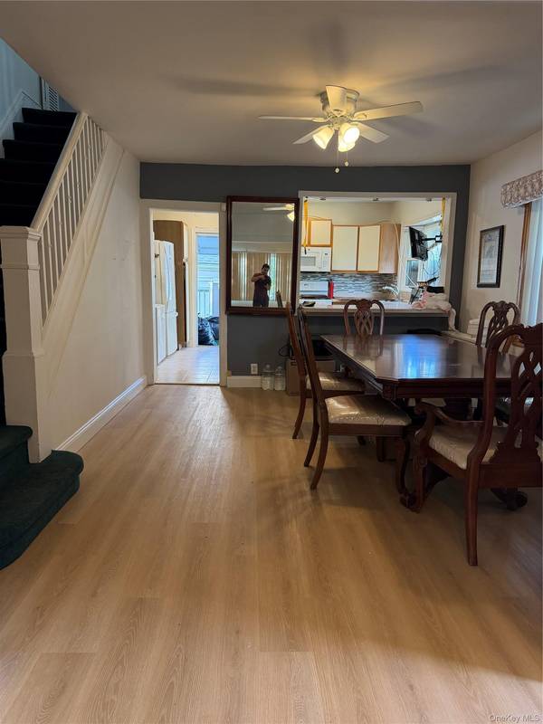 21701 91st AVE, Queens Village, NY 11428