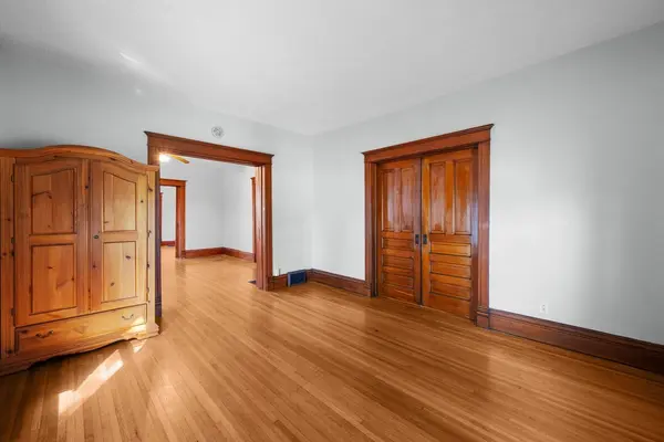 306 E 2nd ST, Kewanee, IL 61443