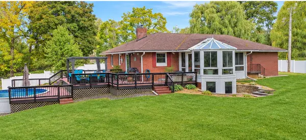 12561 Point Douglas DR S, Hastings, MN 55033