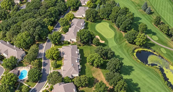 14358 Fairway DR, Eden Prairie, MN 55344