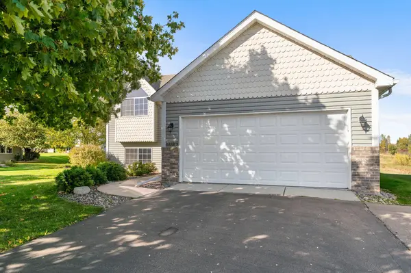 3335 Aaron DR, Elko New Market, MN 55054