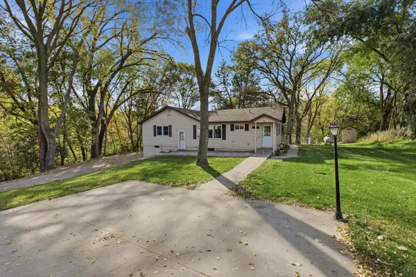 17205 46th ST NW, South Haven, MN 55382