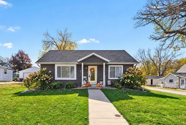430 Summit ST NE, Chatfield, MN 55923