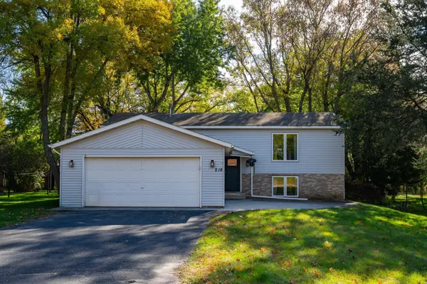 218 Char AVE NE, Avon, MN 56310