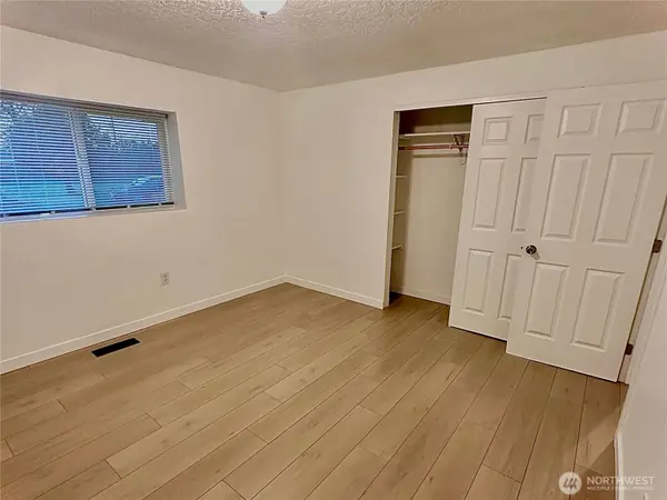 1911 S Beech, Kennewick, WA 99337